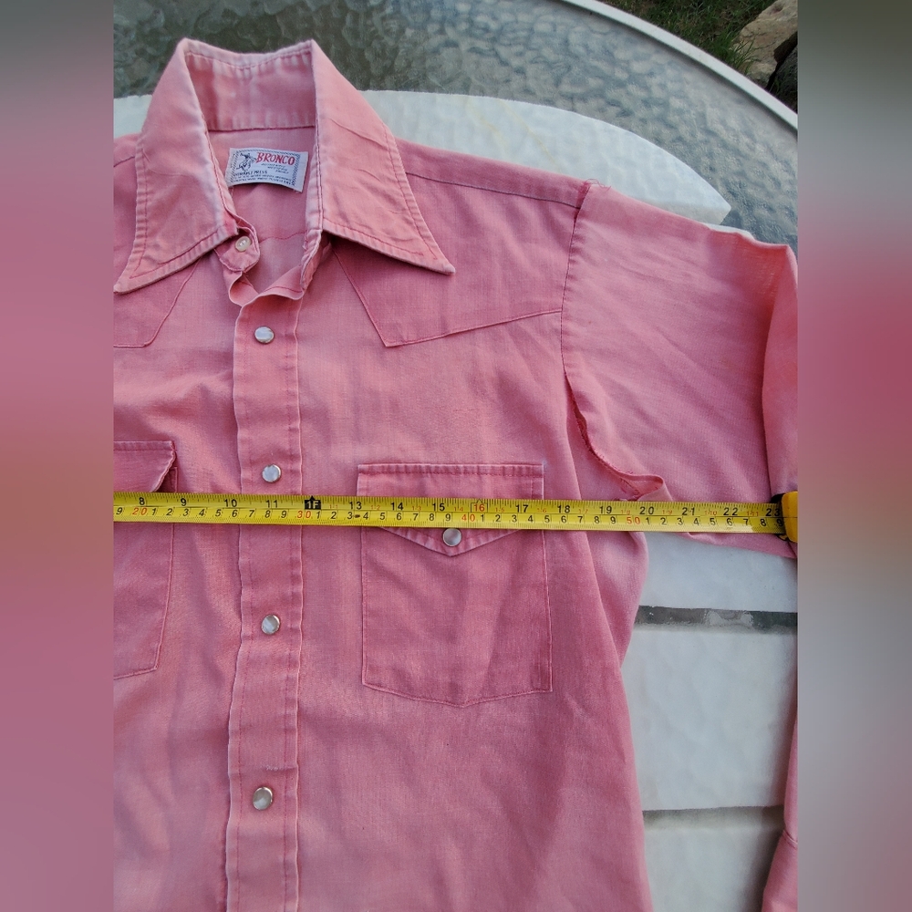 VINTAGE BRONCO WESTERN WEAR PINK DISTRESSED LONG SLEEVE PEARL SNAP - Picture 6 of 13